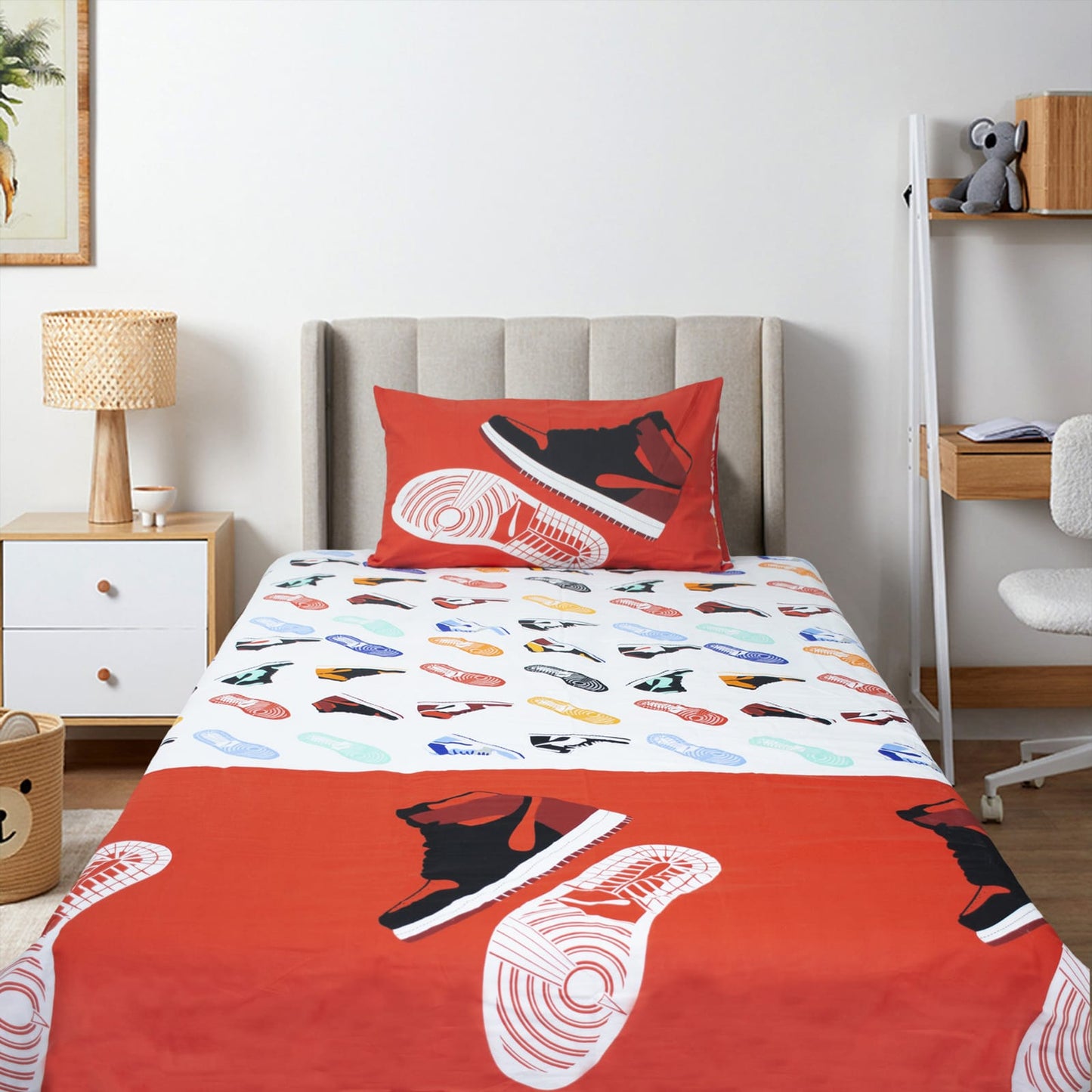 The Kick Off To Dreamland Single Bedsheet Cotton - Ds26