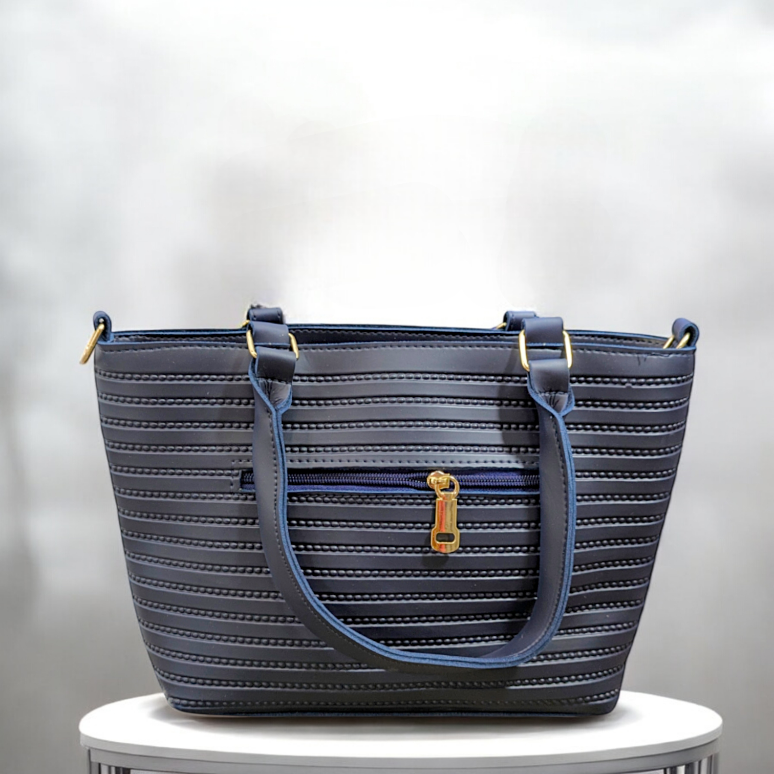 Dekoracy Hand Bag
