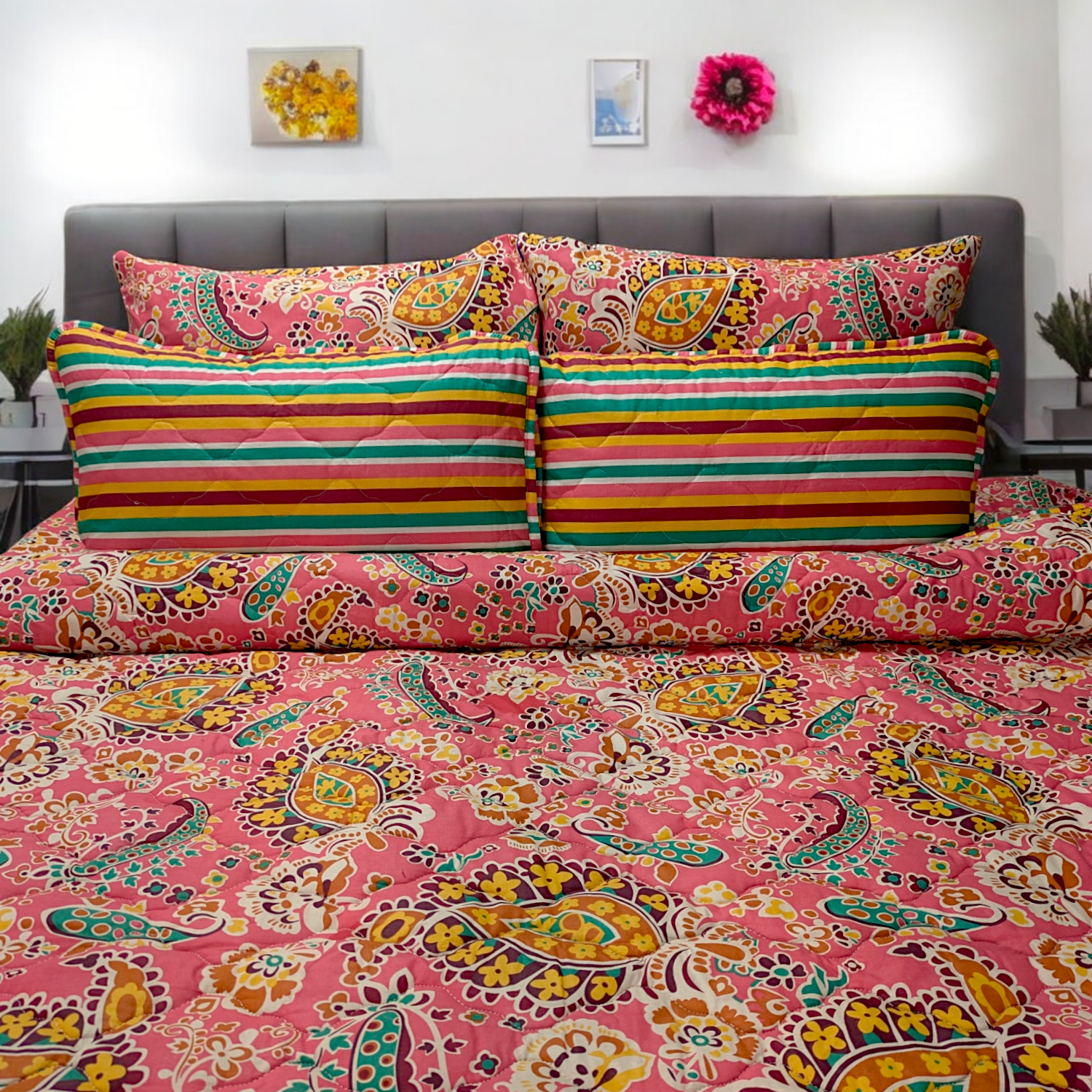 Cozy Printed Comforter Set