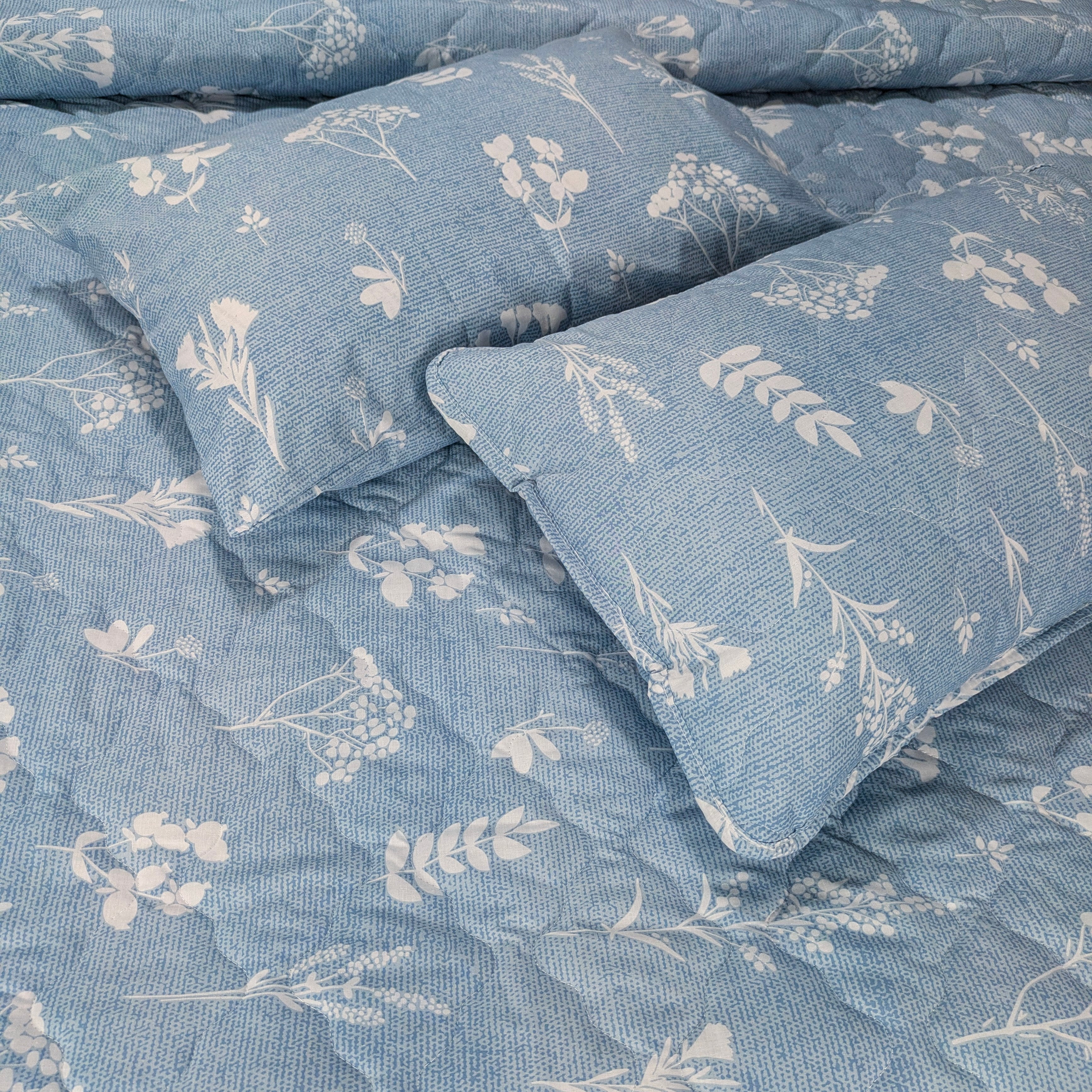 Blue Botanical Sprig Comforter Set - CSF110