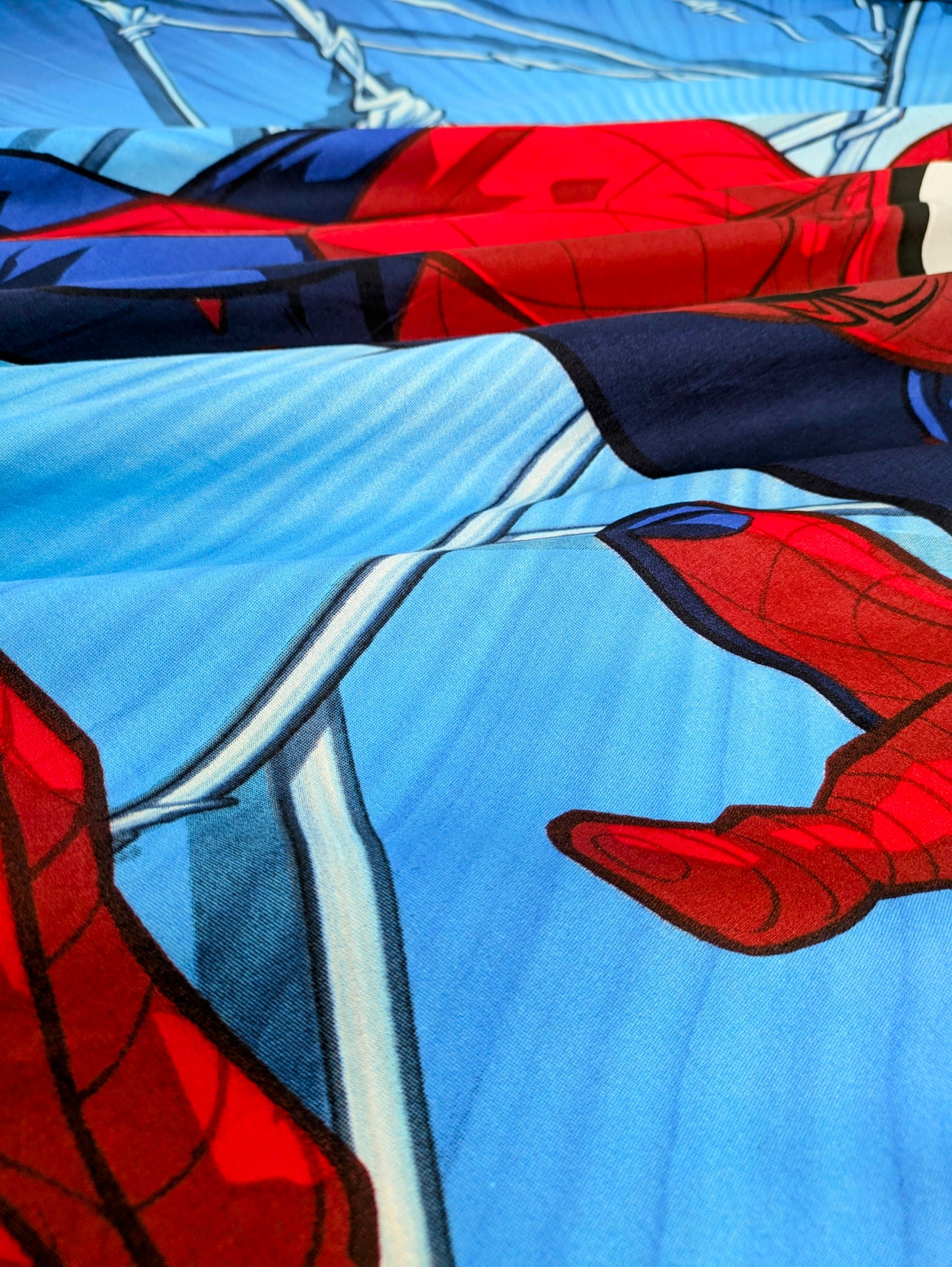 Mask Hero Single Bedsheet Cotton  DS40