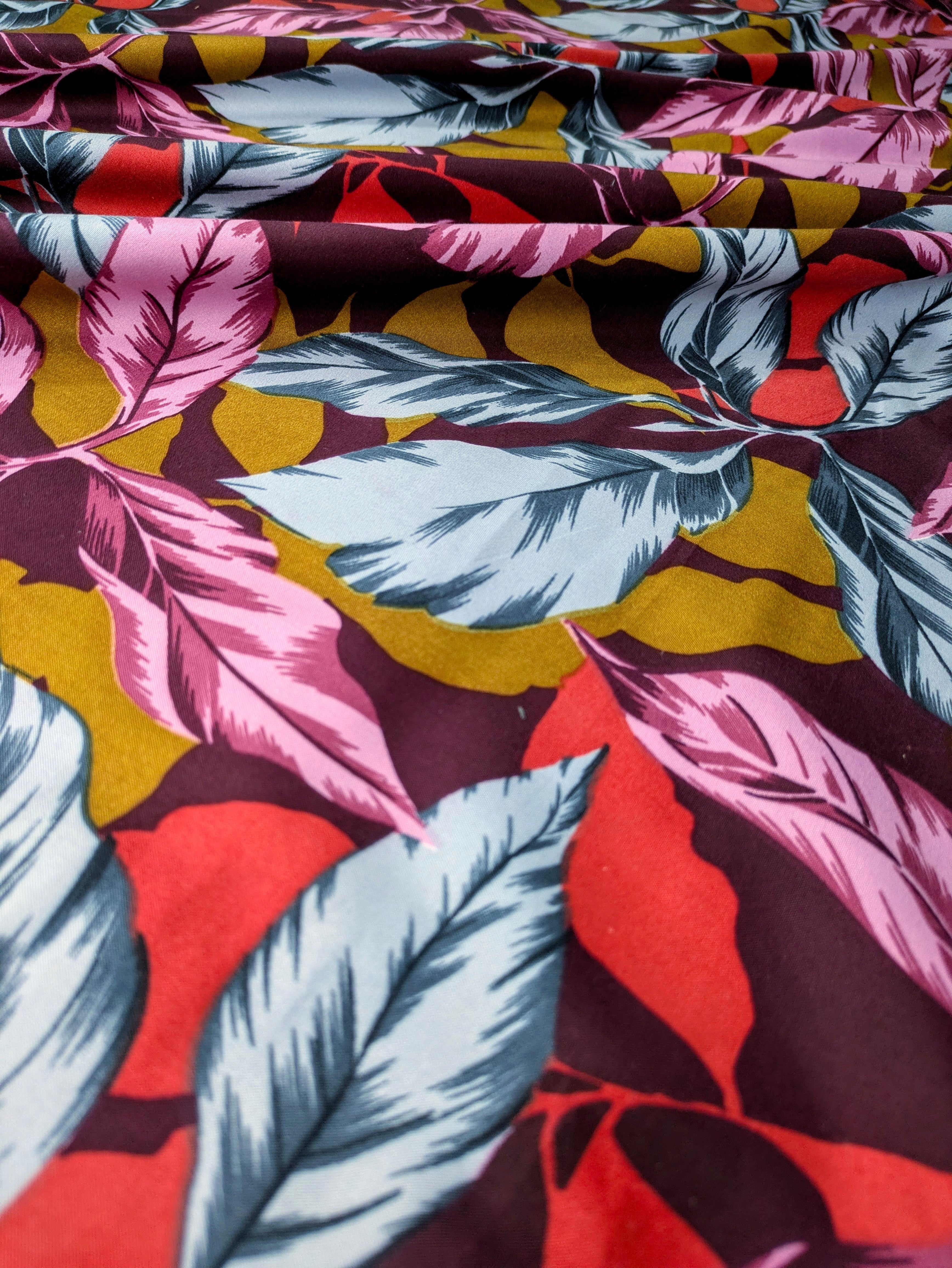 Garnet Glamour 3 Pcs Double Bedsheet - Dlt88