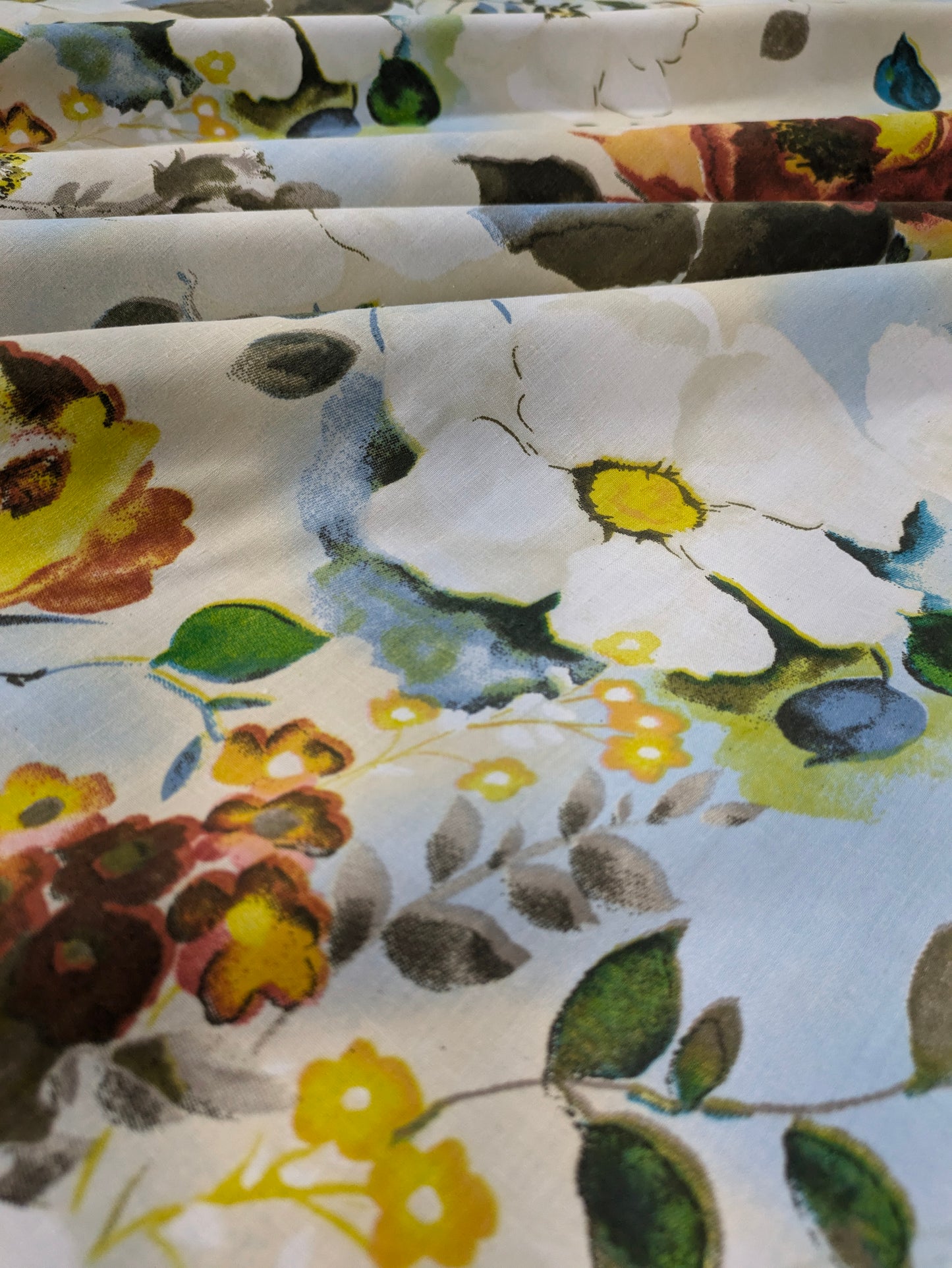 White Floral Double Bedsheet - DB141