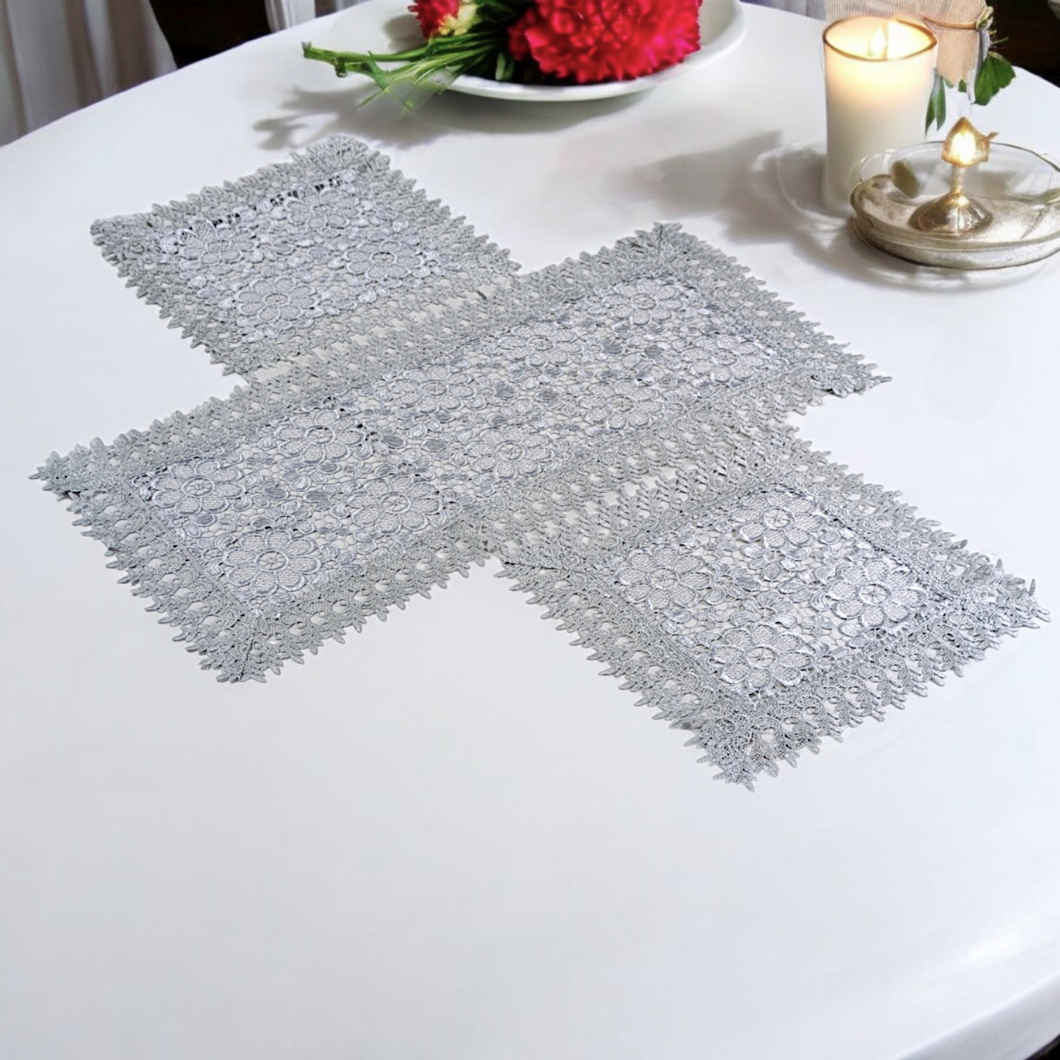 Stylish Decorative Dining Table Runner