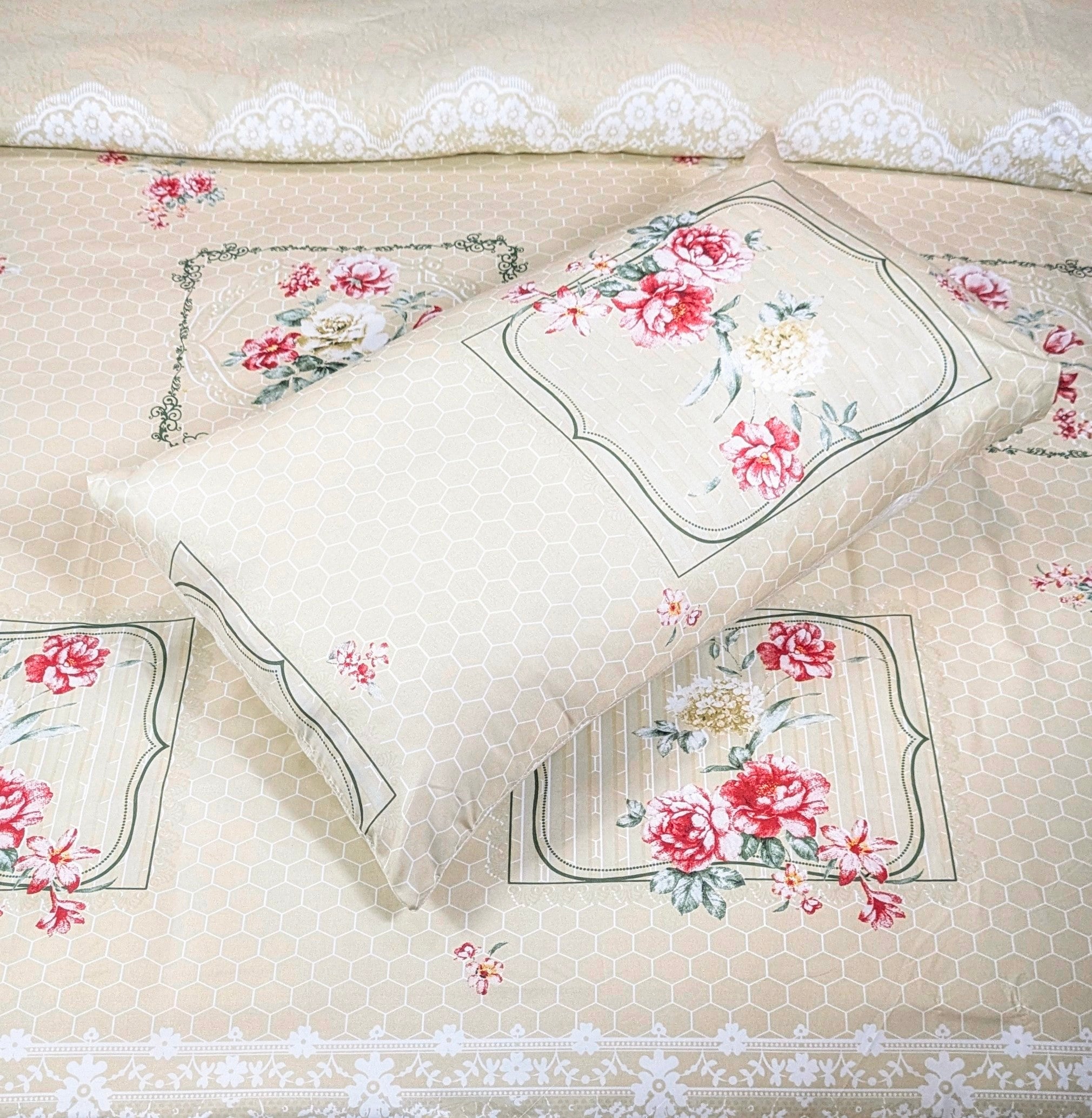 Dekoracy Double Bedsheet 3 pc