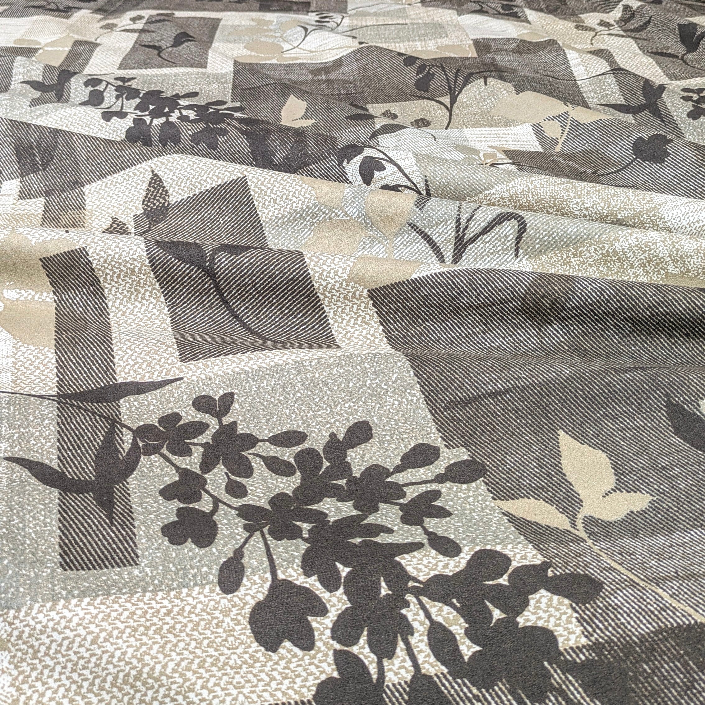 Dekoracy Double Bedsheet 3 pc