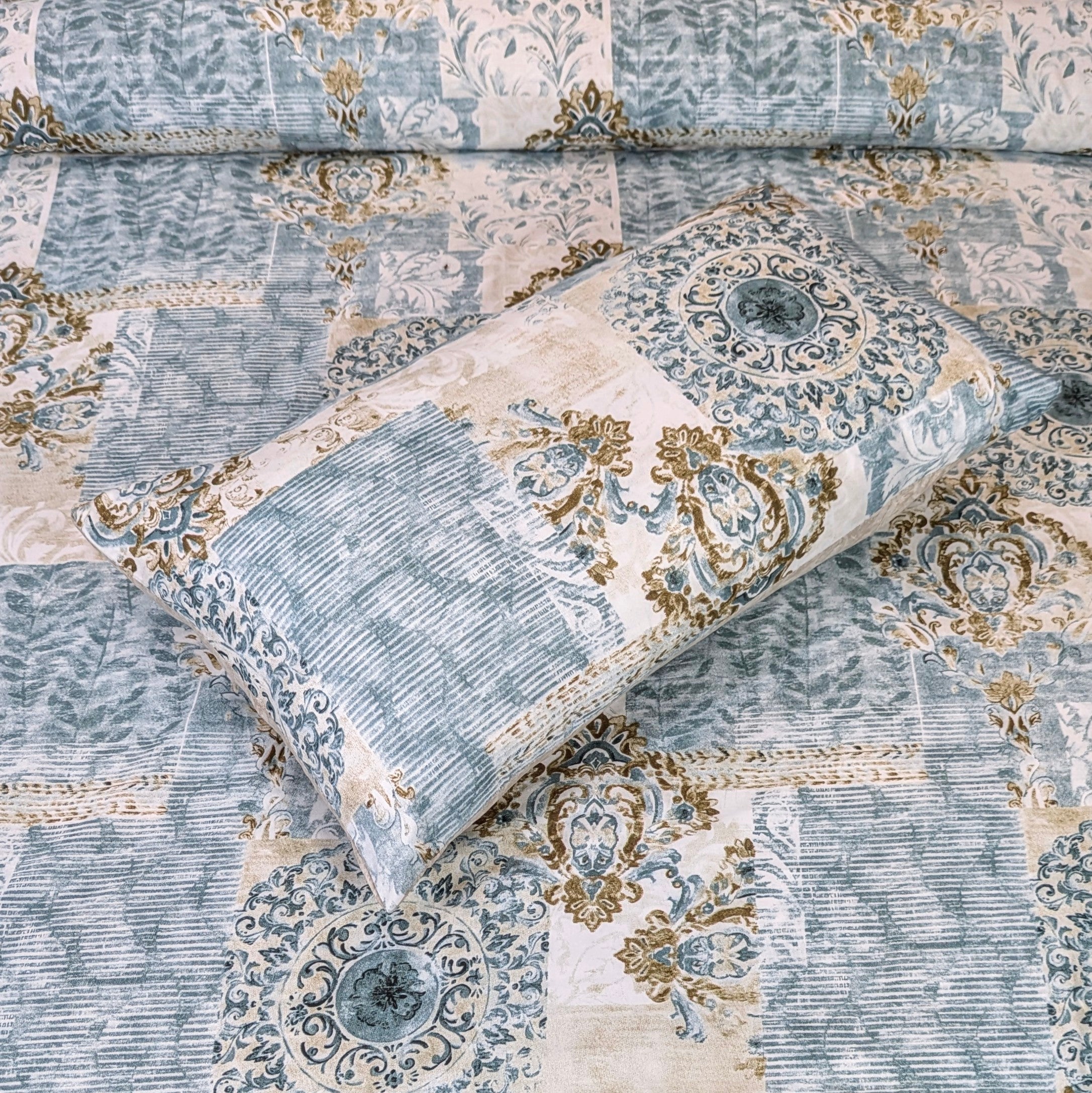 Dekoracy Double Bedsheet 3 pc